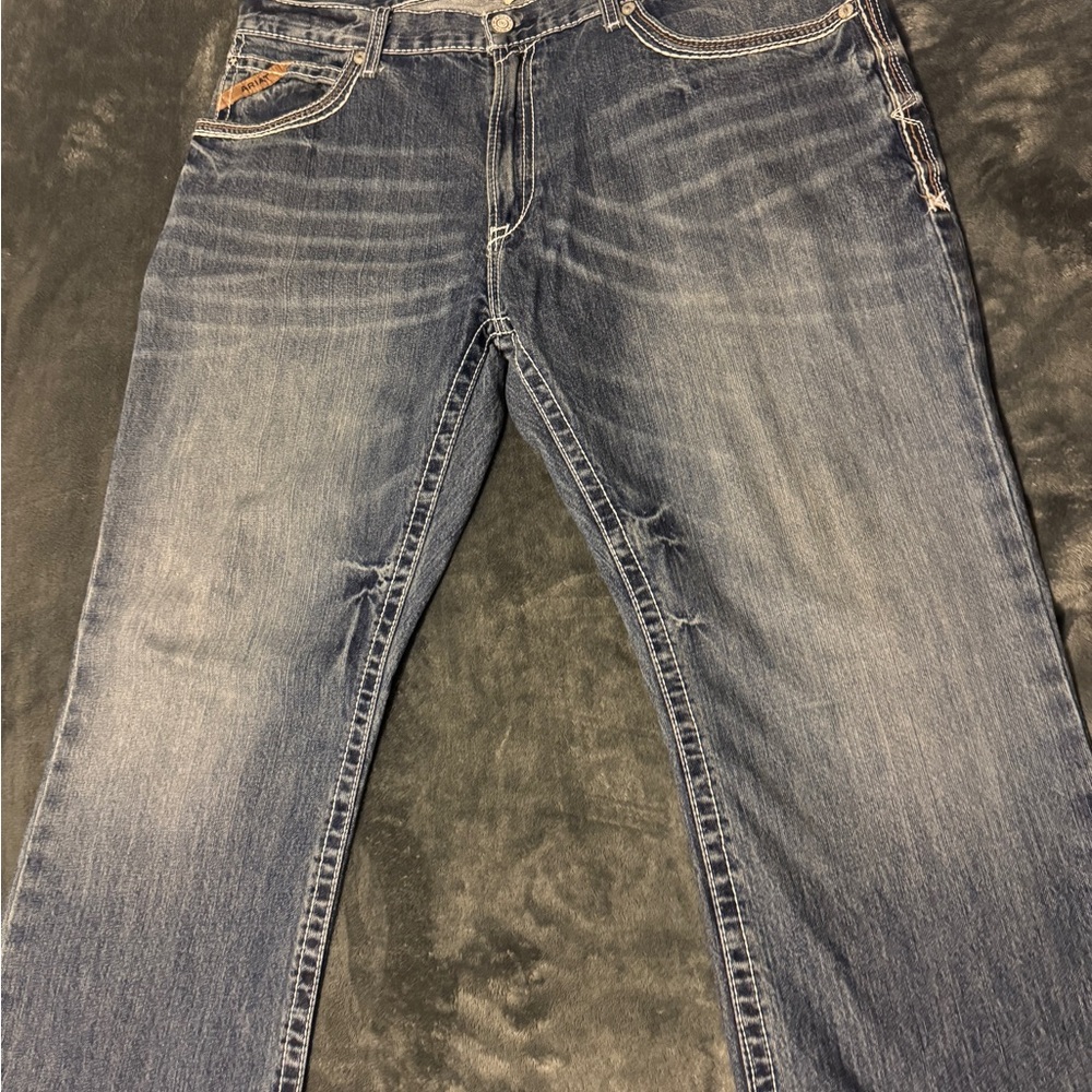 Ariat Men's Relaxed Fit Blue Jeans